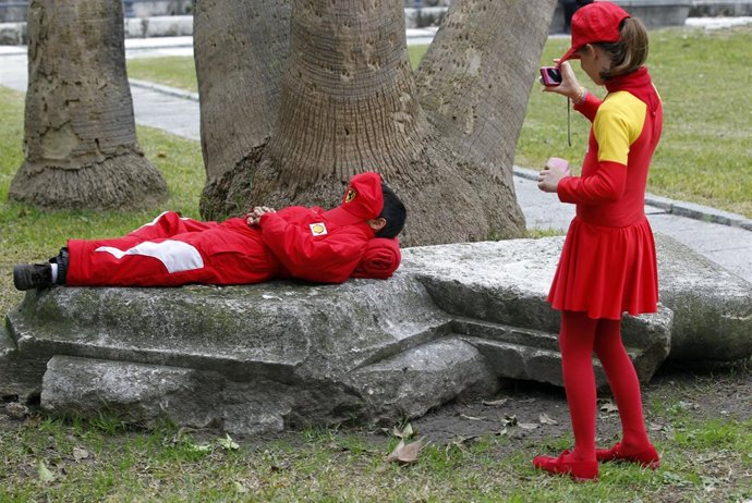 Recursos de un niño y uuna niña, niños, infancia, niñez