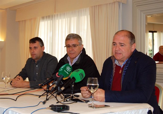 Alcaldes de Jimena, Castellar y Los Barrios en rueda de prensa