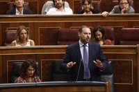 Ábalos culpa a Cosidó de la renuncia de Marchena y acusa al PP de ser un "obstáculo" para la democracia