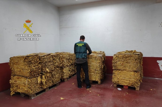 Fardo de tabaco incautado