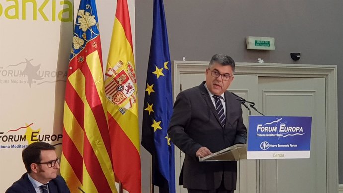 Juan Carlos Fulgencio, en el desayuno de Forum Europa-Tribuna Mediterránea