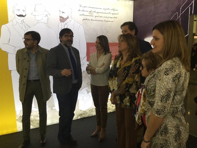 Exposición sobre la Cámara de Toya