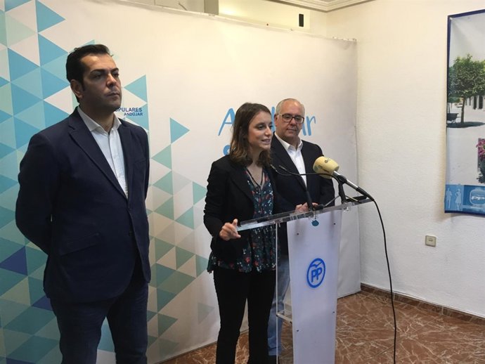 Atención a medios de Andrea Levy