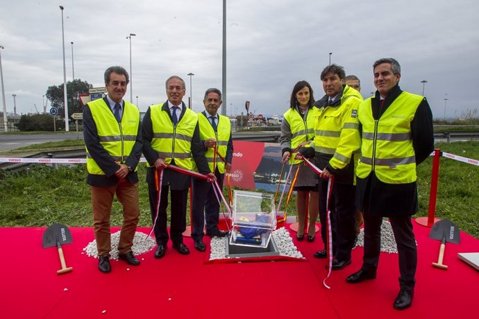 Primera piedra subestación Viesgo en el Puerto