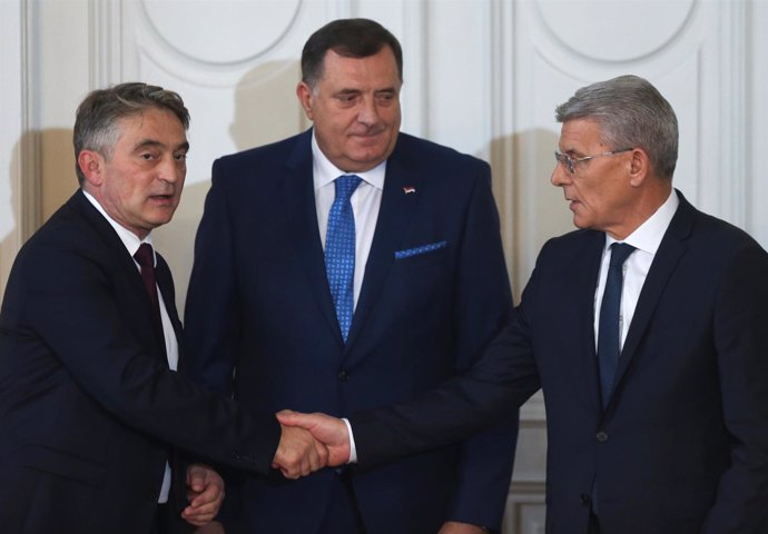 Dodik, Dzaferovic y Komsic, miembros de la Presidencia de Bosnia y Herzegovina