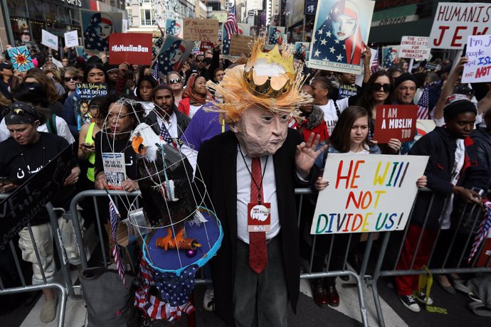 Manifestación en Nueva York en apoyo a los musulmanes