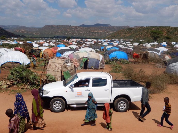 Desplazados en el campamento de Koloji en Somali.
