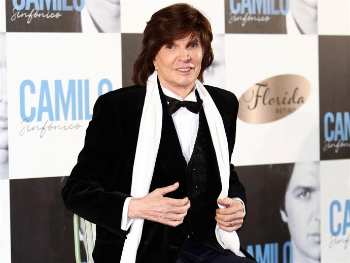 Camilo Sesto reaparece tocado para presentar 'Camilo Sinfónico'