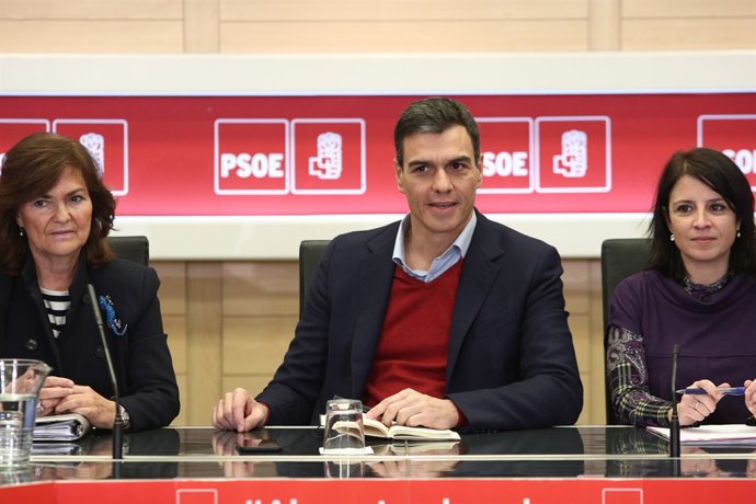 Carmen Calvo, Pedro Sánchez i Adriana Lastra 