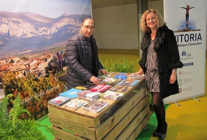 La diputada de alava, cristina González en intur