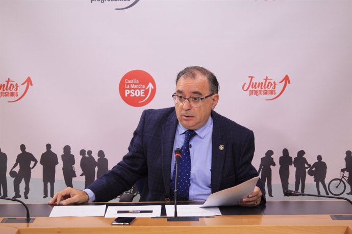 El diputado regional del PSOE Fernando Mora