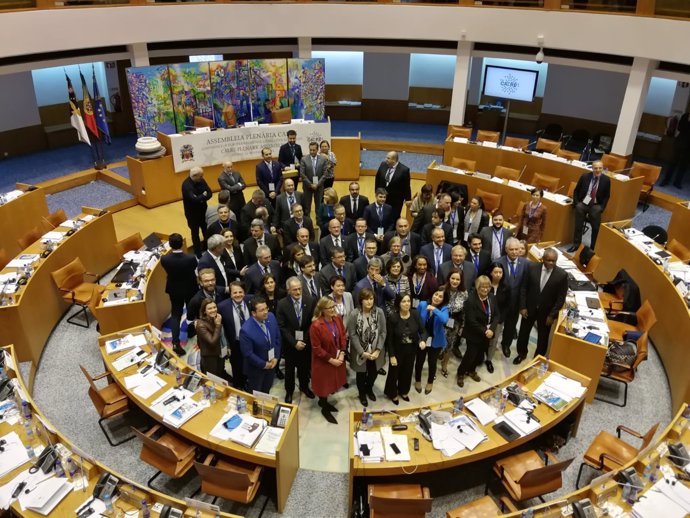 Participantes en la Conferencia de Asambleas Legislativas Regionales Europeas