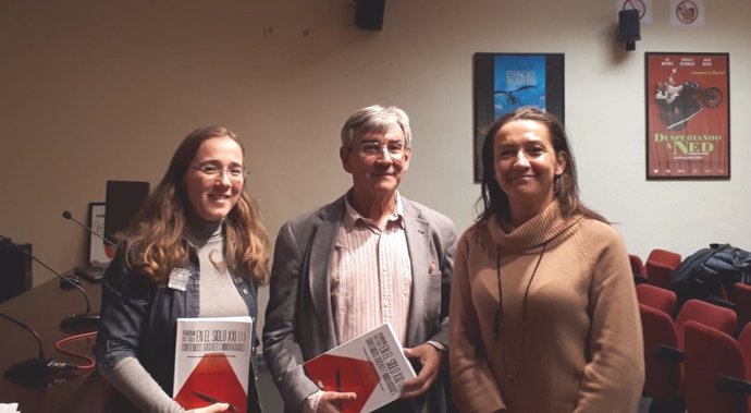 De izd a dcha Montse Jurado Martín , Francisco Rodríguez Pastoriza y Ana Anguera