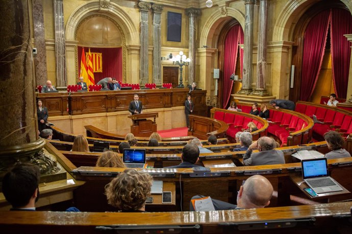 Segunda ronda del pleno en el Parlamento de Cataluña