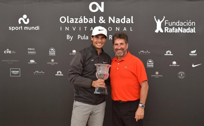 Rafa Nadal y José María Olazábal en su torneo de golf en Mallorca