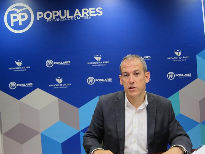 Alfredo Aguilera, portavoz del PP en la Diputación de Cáceres