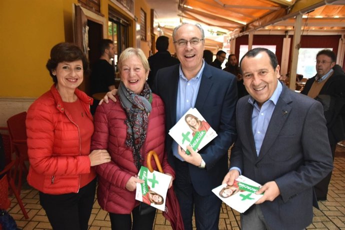 Ruiz Espejo y durán en un reparto informativo