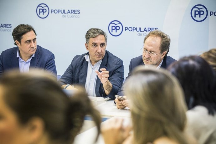 José Ramón García-Hernández, de campaña por las primarias del PP
