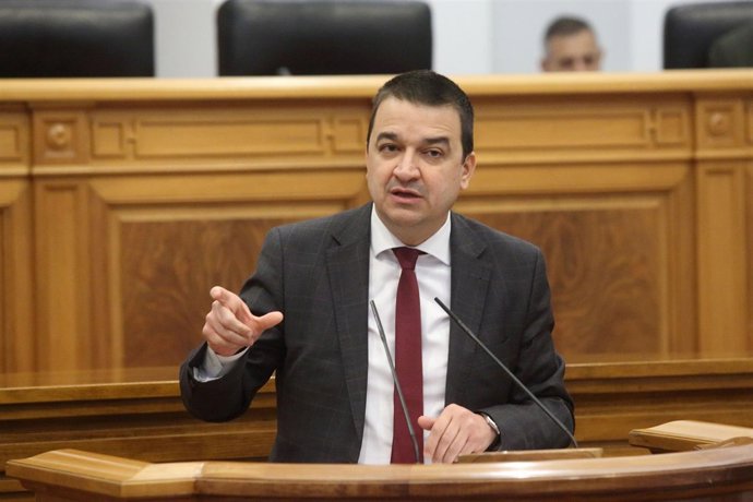 El consejero de Agricultura de C-LM, Francisco Martínez Arroyo