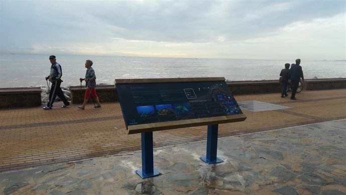 Diputación señaliza flora y fauna de la Senda Litoral