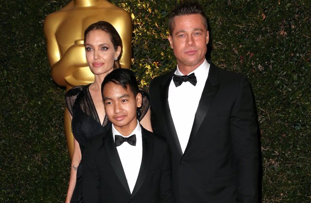 ANGELINA JOLIE Y BRAD PITT CON SU HIJO MADDOX