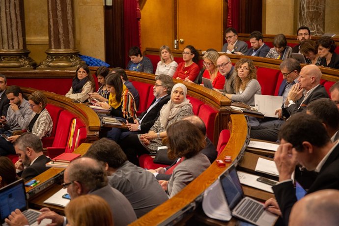Ple al Parlament Català (arxiu)
