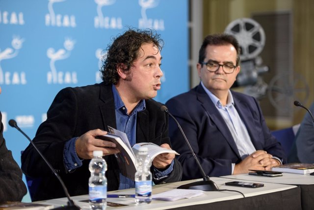 Juan Gabriel García, Premio Asfaan de Fical 2018, es el coordinador de la guía