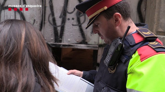 Els Mossos tanquen 14 narcopisos que seguien actius a Ciutat Vella