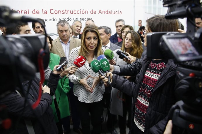 En Granada, la presidenta de la Junta, Susana Díaz, preside el 25 aniversario de