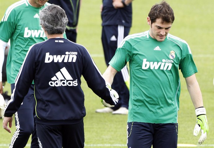 Iker Casillas y José Mourinho