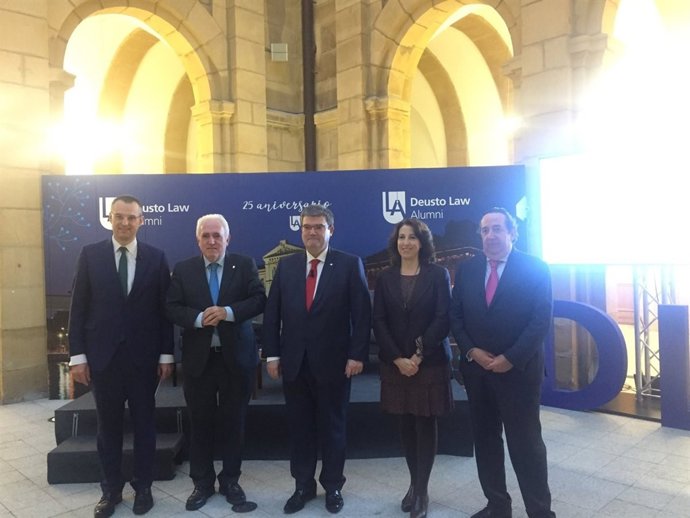 Encuentro en la Universidad