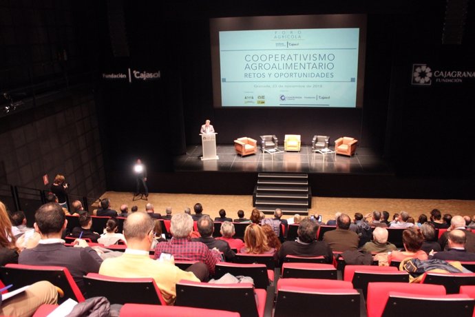 Jornada 'Cooperativismo agroalimentario: retos y oportunidades'