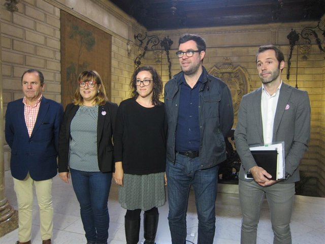 Noguera, Busquets, y Adrover en rueda de prensa