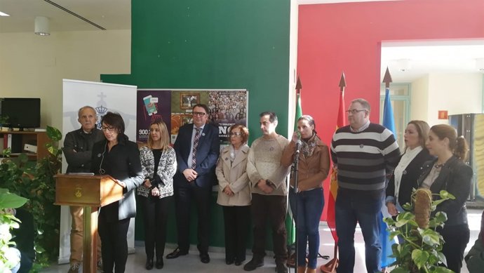 Lectura del manifiesto institucional este viernes en Alcalá.