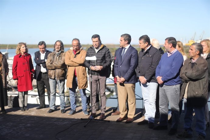 Juanma Moreno, en un acto de campaña en San Fernando (Cádiz)