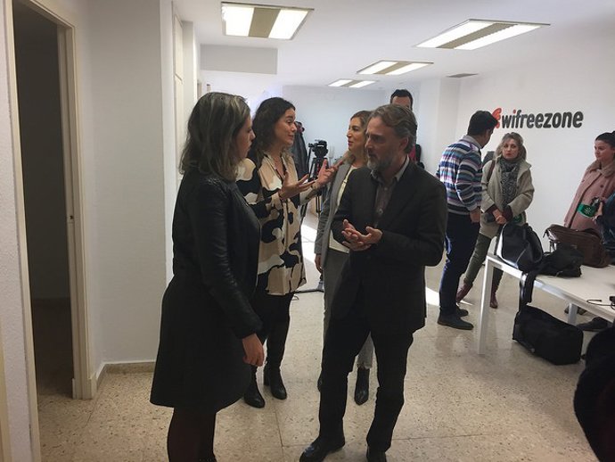 José Fiscal visita la empresa Wefreezone.