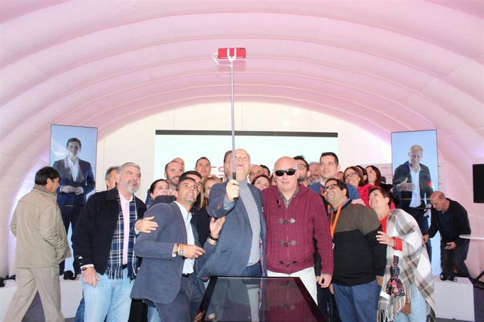 Imbroda en el espacio Ciudadano