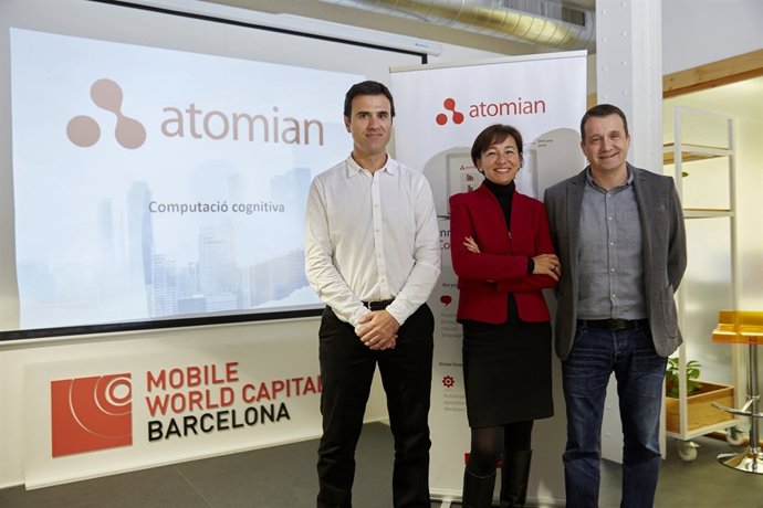 Miquel Monter i Beatriz Cabrera (Atomian) i Miquel Martí (Barcelona Tech City)