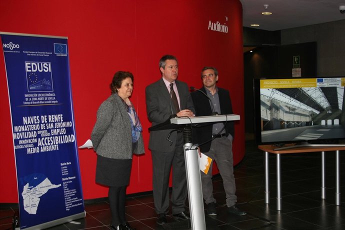 Espadas presenta el proyecto para las naves de Renfe con fondos Edusi