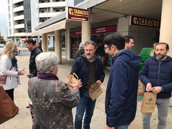 El candidato socialista José Fiscal