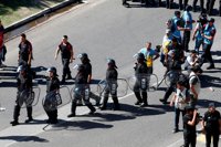 Suspendido el partido de vuelta de la Libertadores por el ataque al bus de Boca e incidentes fuera del estadio