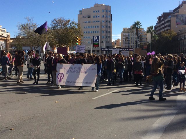 Manifestación en Palma por el Día Internacional contra la violencia machista