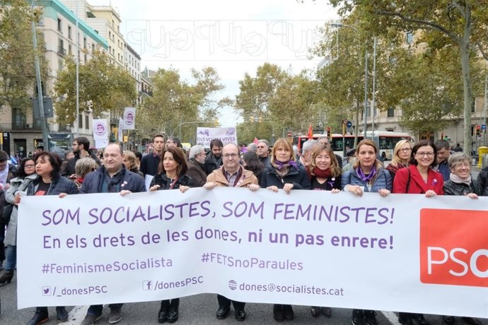 PSC en la manifestació contra la violència masclista