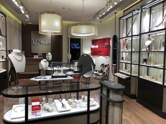 Joyería Unode50 en China