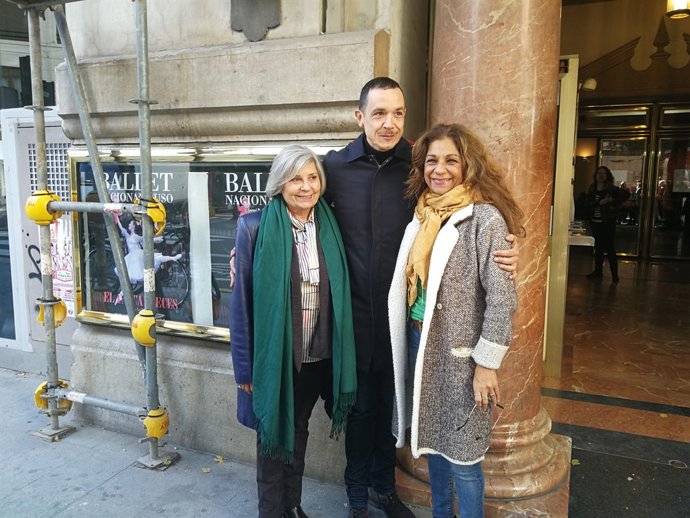 Lolita Flores, Tina Sainz y Luis Luque presentan 'Fedra' en el Olympia