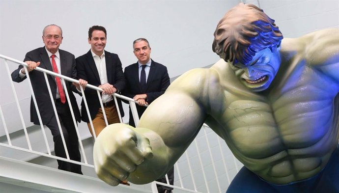 García Egea junto a De la Torre y Elías Bendodo