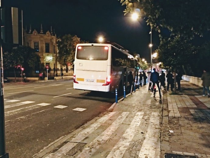 Autobús turístico en María Auxiliadora