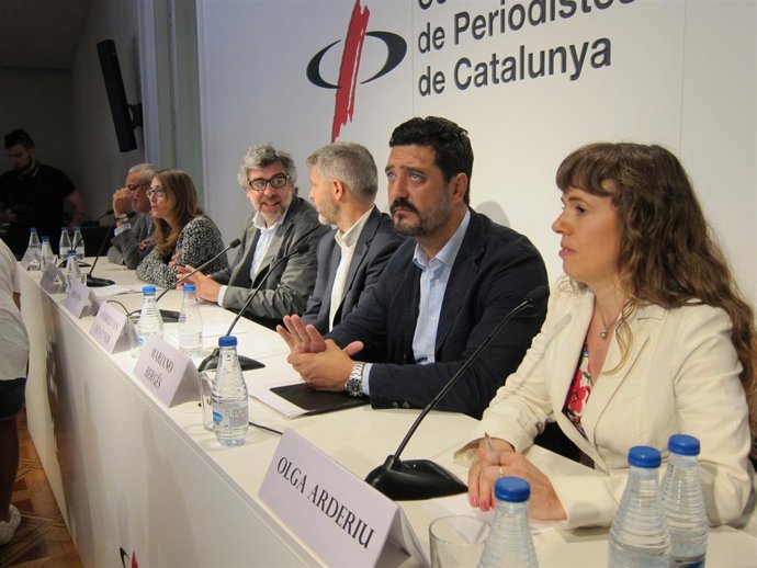 Abogados de los políticos soberanistas presos, en una imagen de archivo  