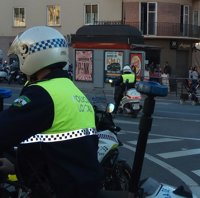 Arrestado en Málaga tras detener la marcha de un autobús y golpear violentamente al conductor