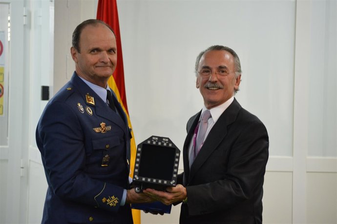 Jefe Estado Mayor del Ejército en Tecnobit
